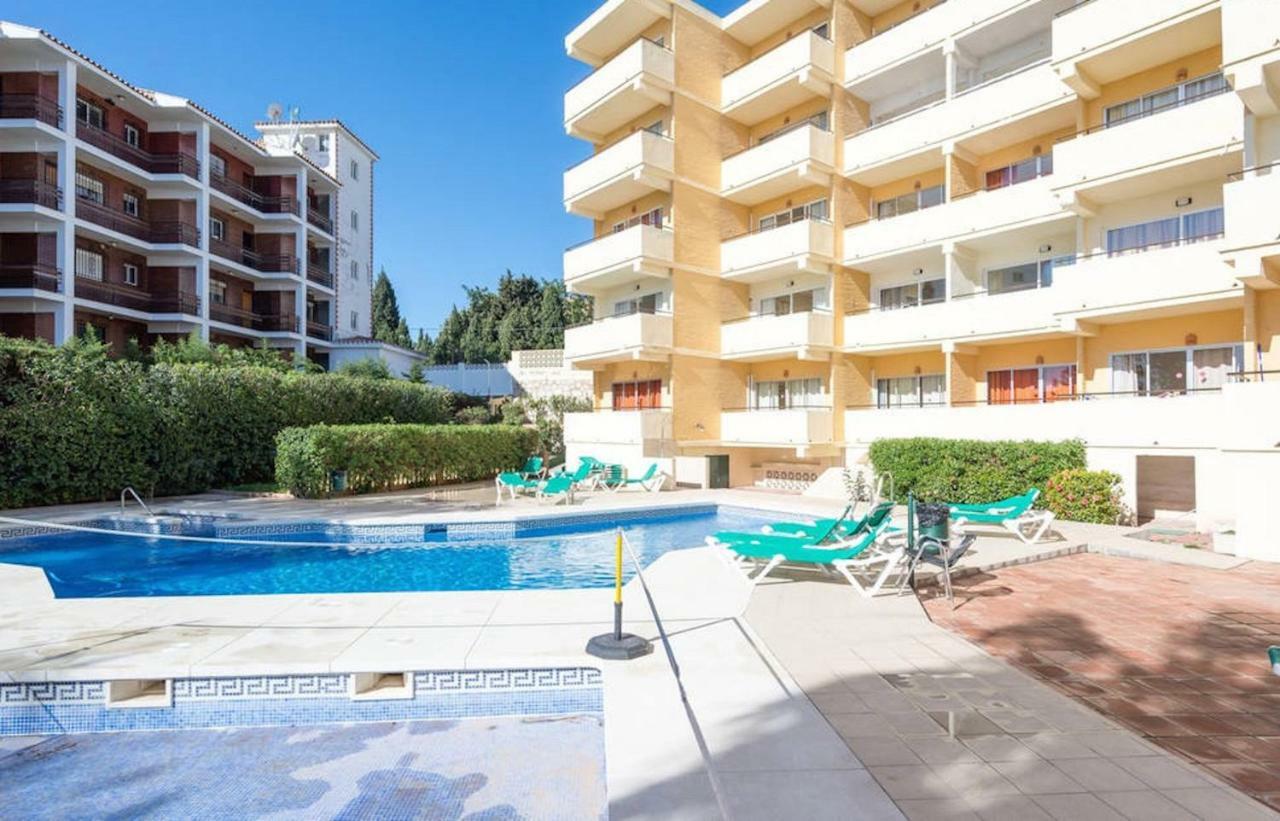Apartment Club Playa Flores Торремолинос Экстерьер фото